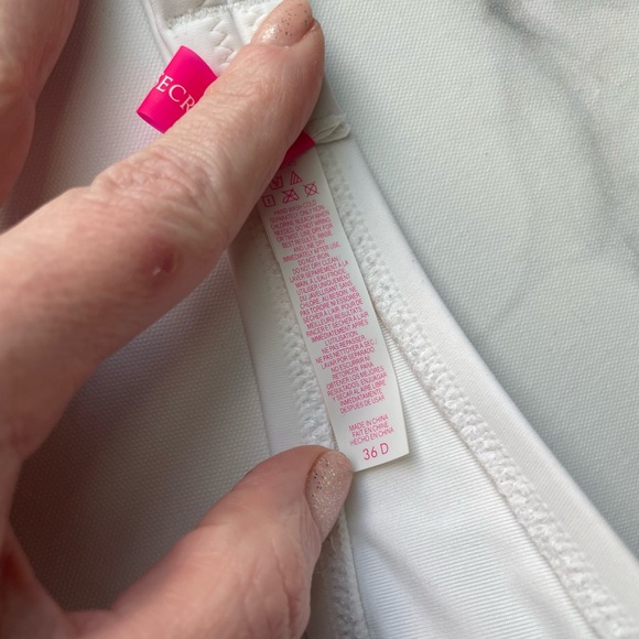 Victoria’s Secret Convertible Swim Top 36D - Picture 3 of 4